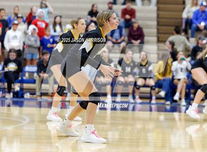 Thumbnail 2 in Saint Jo vs Jonesboro (UIL Volleyball 1A Region 2 Regional) photogallery.