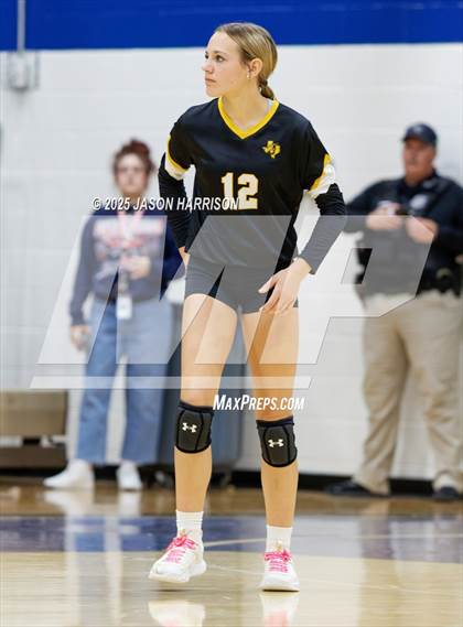 Thumbnail 3 in Saint Jo vs Jonesboro (UIL Volleyball 1A Region 2 Regional) photogallery.
