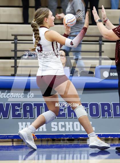 Thumbnail 3 in Saint Jo vs Jonesboro (UIL Volleyball 1A Region 2 Regional) photogallery.
