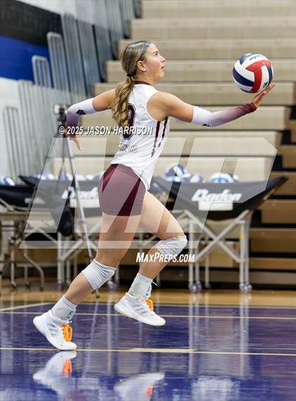 Thumbnail 3 in Saint Jo vs Jonesboro (UIL Volleyball 1A Region 2 Regional) photogallery.