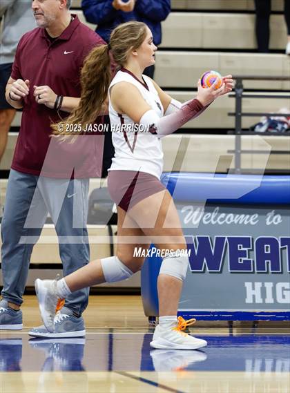 Thumbnail 2 in Saint Jo vs Jonesboro (UIL Volleyball 1A Region 2 Regional) photogallery.