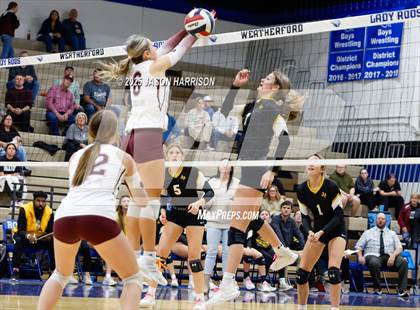 Thumbnail 2 in Saint Jo vs Jonesboro (UIL Volleyball 1A Region 2 Regional) photogallery.