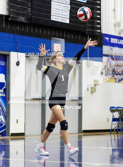 Thumbnail 1 in Saint Jo vs Jonesboro (UIL Volleyball 1A Region 2 Regional) photogallery.