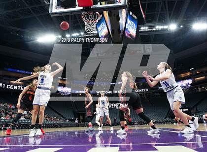 Thumbnail 1 in St. Francis vs. Davis (@ Golden 1) photogallery.