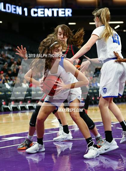 Thumbnail 1 in St. Francis vs. Davis (@ Golden 1) photogallery.
