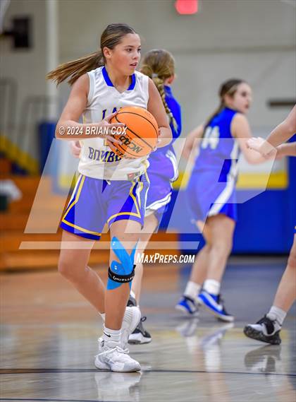 Thumbnail 2 in Harrison vs Mountain Home (Mountain Home Jr Invitational) photogallery.