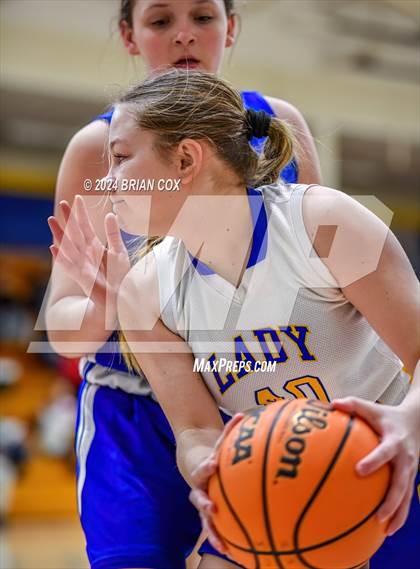 Thumbnail 2 in Harrison vs Mountain Home (Mountain Home Jr Invitational) photogallery.