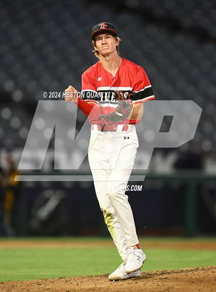 Thumbnail 1 in Foothill vs. Tustin (Halo Classic) photogallery.