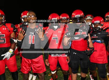 Thumbnail 1 in Cedar Hill Spring Game photogallery.