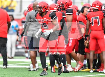 Thumbnail 1 in Cedar Hill Spring Game photogallery.