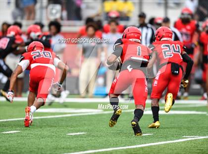 Thumbnail 1 in Cedar Hill Spring Game photogallery.