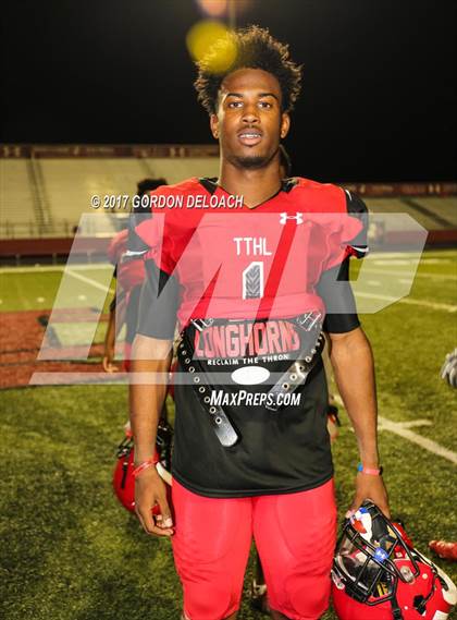 Thumbnail 2 in Cedar Hill Spring Game photogallery.