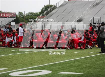 Thumbnail 2 in Cedar Hill Spring Game photogallery.