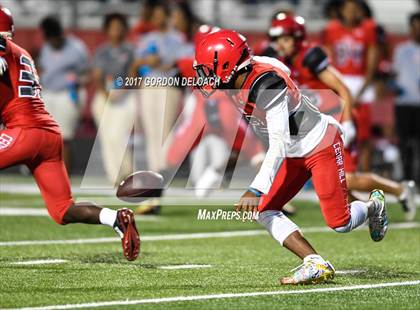 Thumbnail 2 in Cedar Hill Spring Game photogallery.