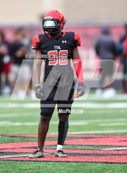Thumbnail 2 in Cedar Hill Spring Game photogallery.