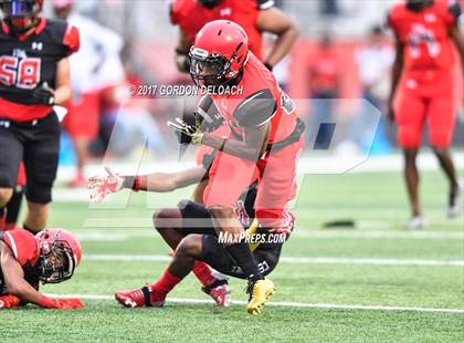 Thumbnail 2 in Cedar Hill Spring Game photogallery.
