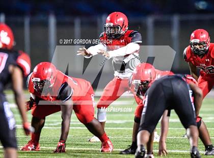 Thumbnail 1 in Cedar Hill Spring Game photogallery.