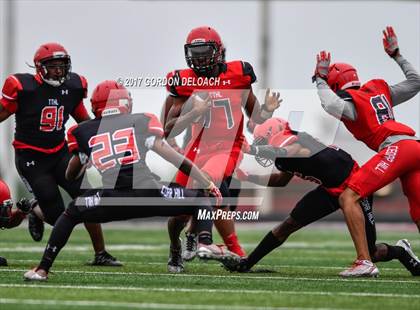 Thumbnail 1 in Cedar Hill Spring Game photogallery.