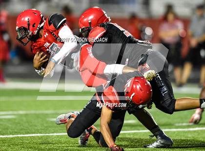 Thumbnail 3 in Cedar Hill Spring Game photogallery.