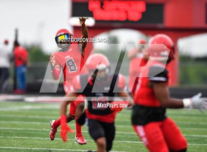Thumbnail 3 in Cedar Hill Spring Game photogallery.