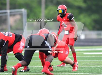 Thumbnail 2 in Cedar Hill Spring Game photogallery.