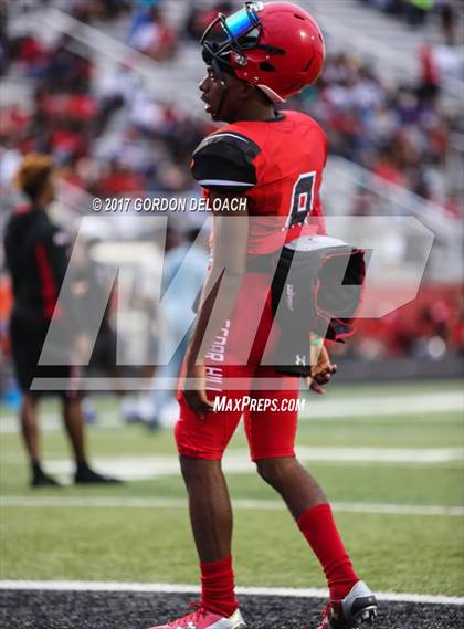 Thumbnail 1 in Cedar Hill Spring Game photogallery.