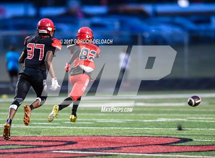 Thumbnail 1 in Cedar Hill Spring Game photogallery.