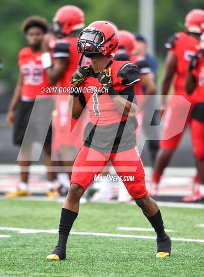 Thumbnail 2 in Cedar Hill Spring Game photogallery.