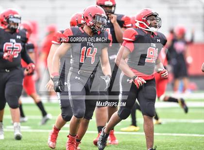 Thumbnail 2 in Cedar Hill Spring Game photogallery.