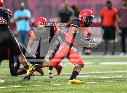 Thumbnail 1 in Cedar Hill Spring Game photogallery.