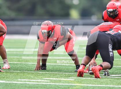Thumbnail 2 in Cedar Hill Spring Game photogallery.