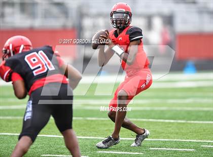 Thumbnail 1 in Cedar Hill Spring Game photogallery.