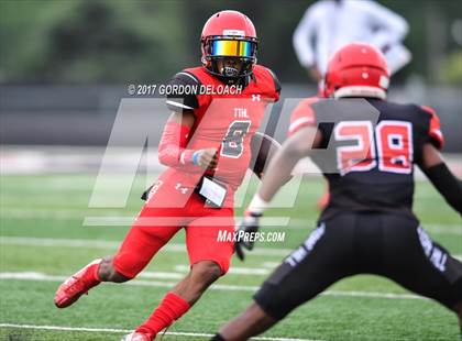 Thumbnail 1 in Cedar Hill Spring Game photogallery.