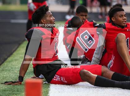 Thumbnail 2 in Cedar Hill Spring Game photogallery.