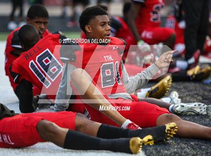 Thumbnail 3 in Cedar Hill Spring Game photogallery.