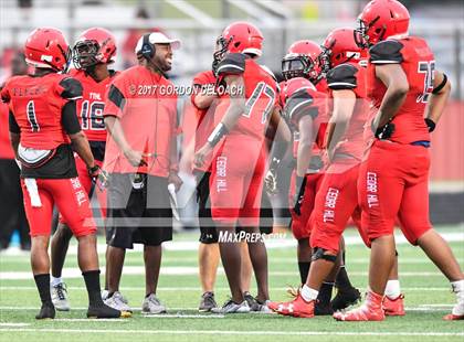 Thumbnail 2 in Cedar Hill Spring Game photogallery.