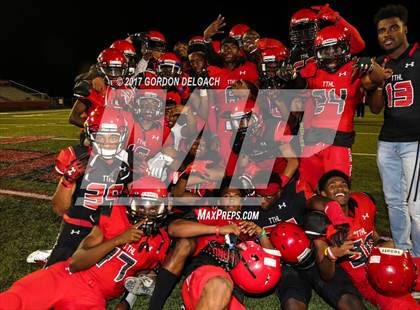 Thumbnail 3 in Cedar Hill Spring Game photogallery.