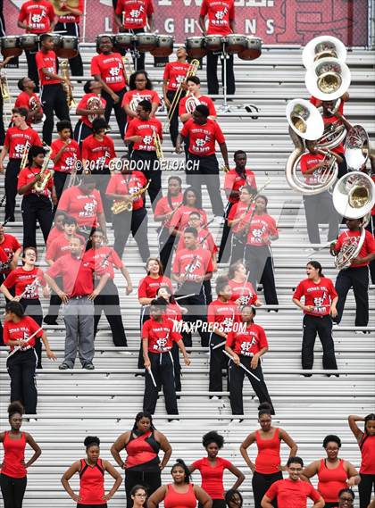 Thumbnail 3 in Cedar Hill Spring Game photogallery.