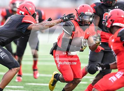Thumbnail 1 in Cedar Hill Spring Game photogallery.