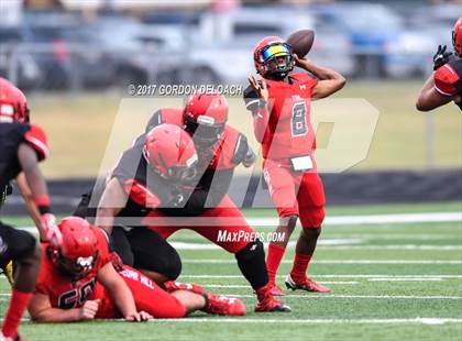 Thumbnail 2 in Cedar Hill Spring Game photogallery.