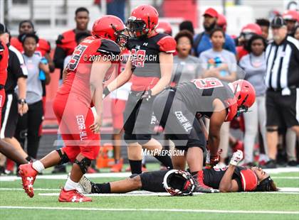 Thumbnail 3 in Cedar Hill Spring Game photogallery.