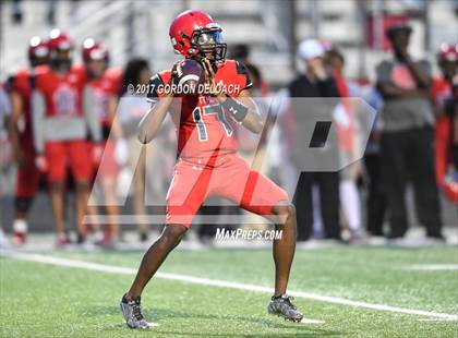Thumbnail 1 in Cedar Hill Spring Game photogallery.