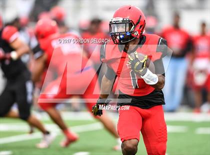 Thumbnail 2 in Cedar Hill Spring Game photogallery.