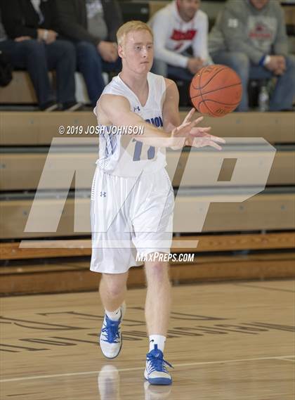 Thumbnail 2 in Clear Lake vs. Lake City photogallery.