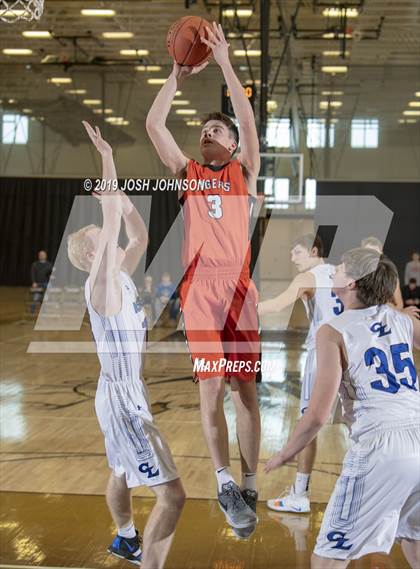 Thumbnail 2 in Clear Lake vs. Lake City photogallery.