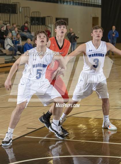 Thumbnail 3 in Clear Lake vs. Lake City photogallery.