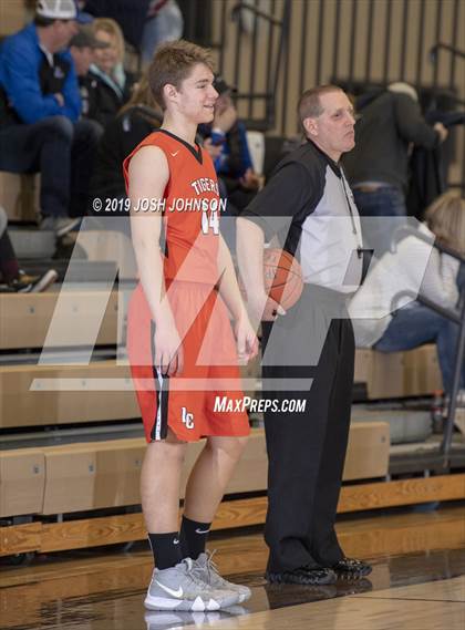 Thumbnail 1 in Clear Lake vs. Lake City photogallery.