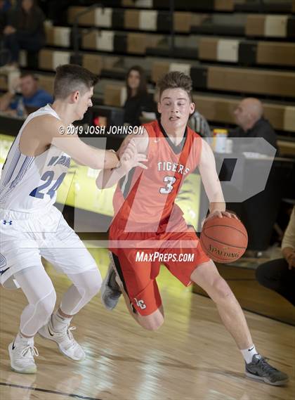 Thumbnail 1 in Clear Lake vs. Lake City photogallery.