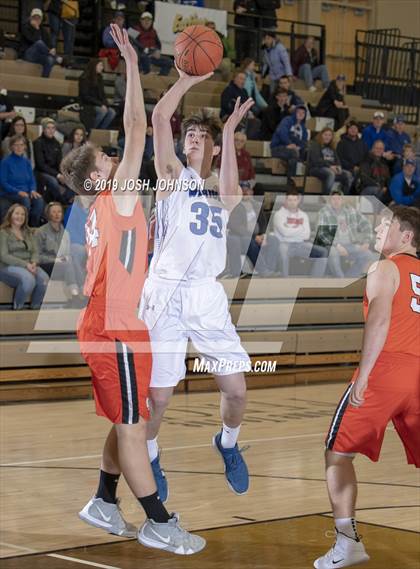 Thumbnail 3 in Clear Lake vs. Lake City photogallery.