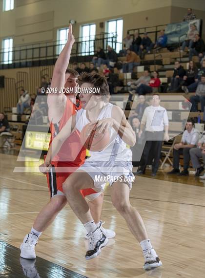 Thumbnail 2 in Clear Lake vs. Lake City photogallery.